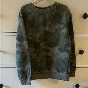 Boys Camouflage Sweatshirt 6/7